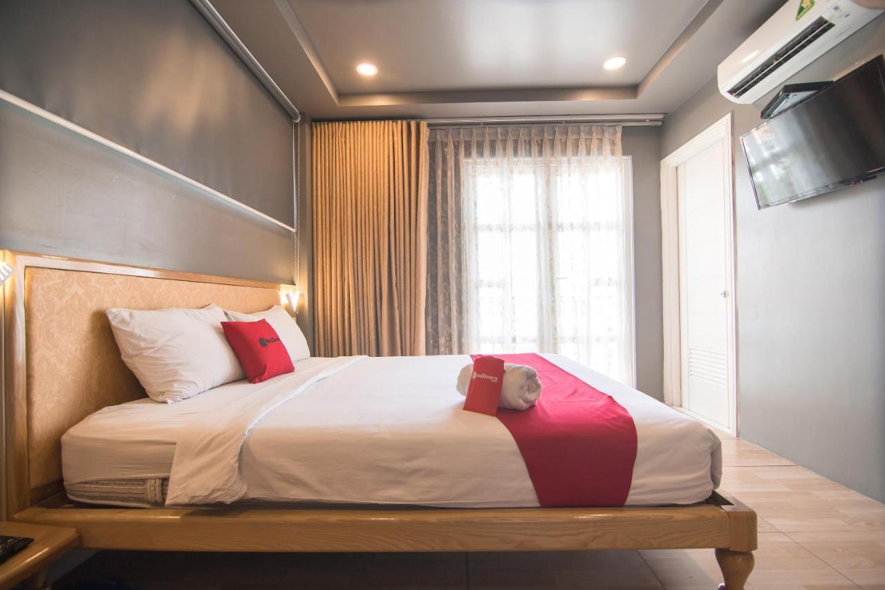 Reddoorz Plus Near Secc Ho Chi Minh-stad Buitenkant foto