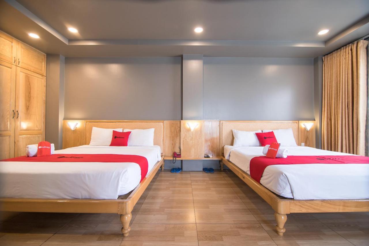Reddoorz Plus Near Secc Ho Chi Minh-stad Buitenkant foto