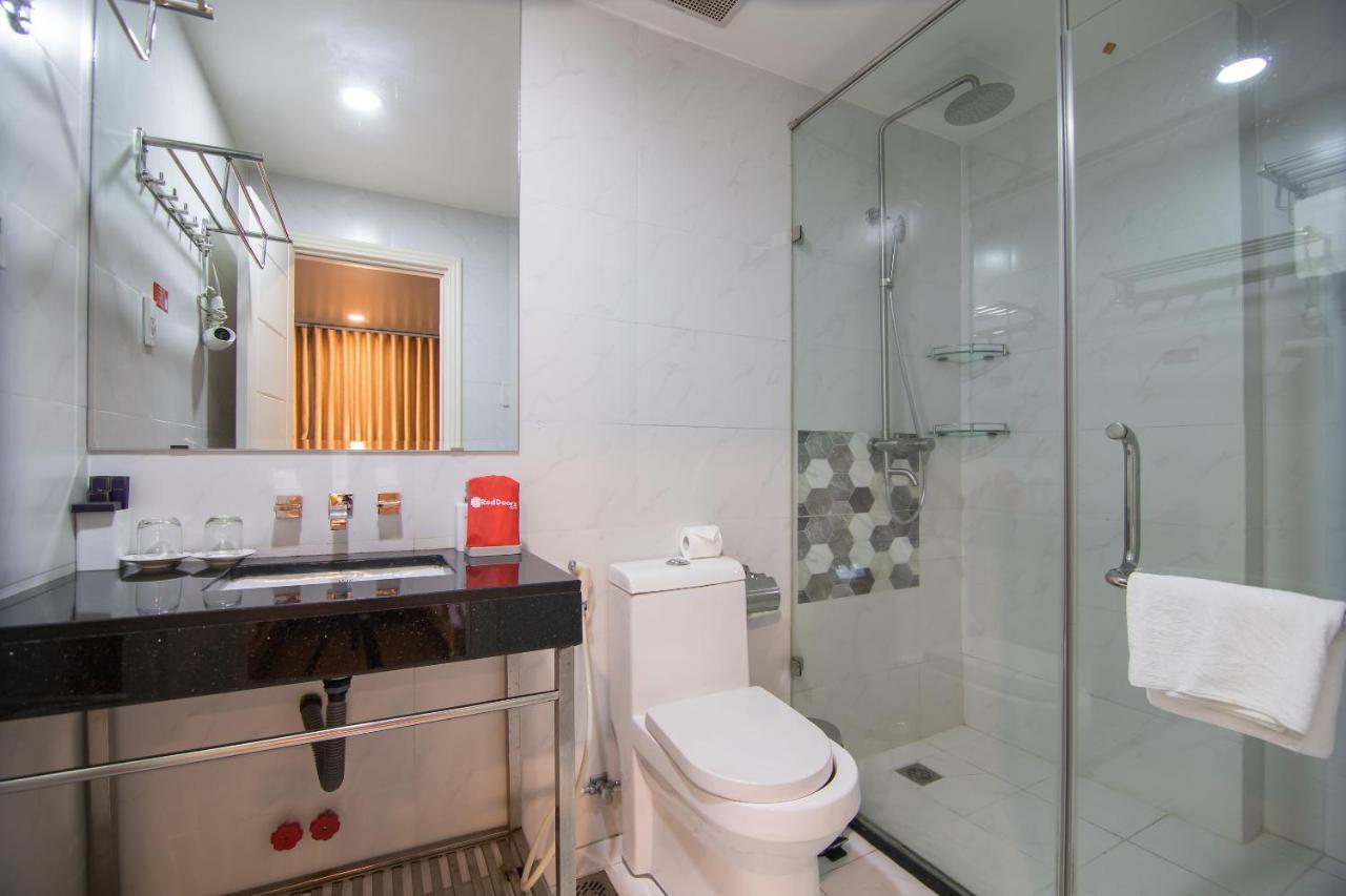 Reddoorz Plus Near Secc Ho Chi Minh-stad Buitenkant foto