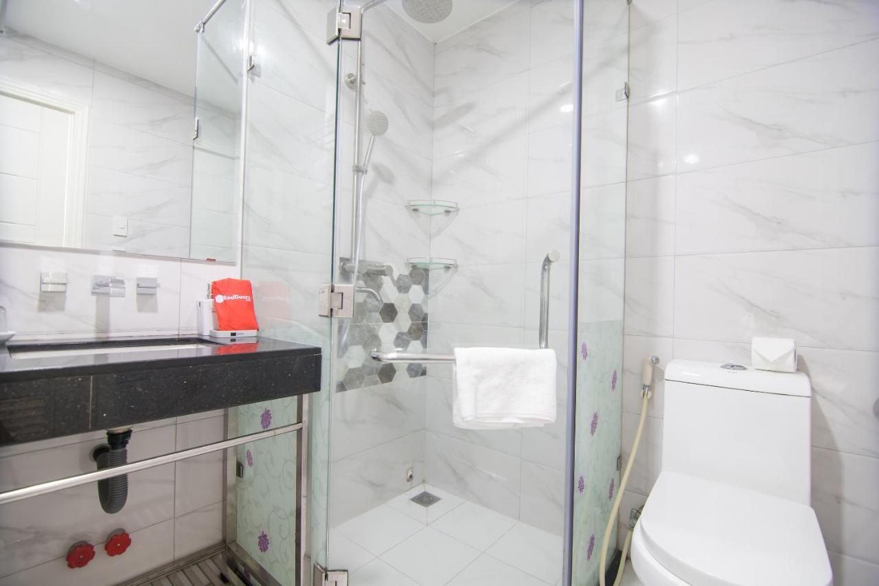 Reddoorz Plus Near Secc Ho Chi Minh-stad Buitenkant foto