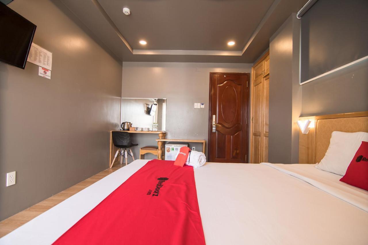 Reddoorz Plus Near Secc Ho Chi Minh-stad Buitenkant foto