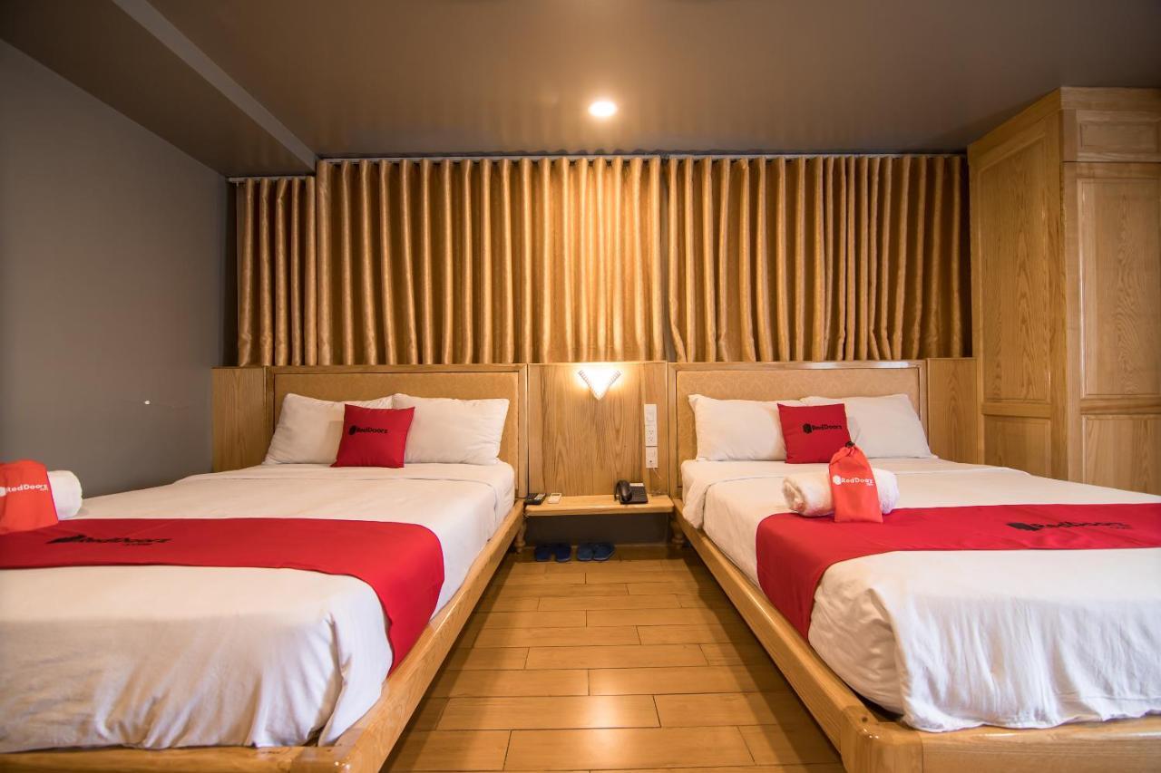 Reddoorz Plus Near Secc Ho Chi Minh-stad Buitenkant foto